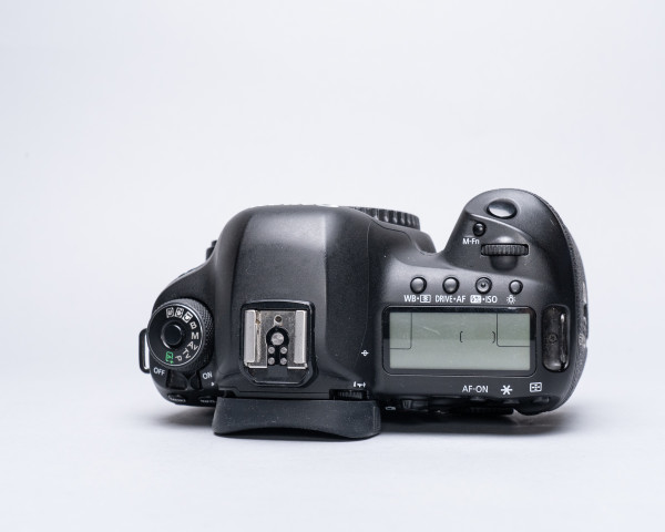 thumbnail-2 for Used Canon EOS 5D Mark IV Body Only