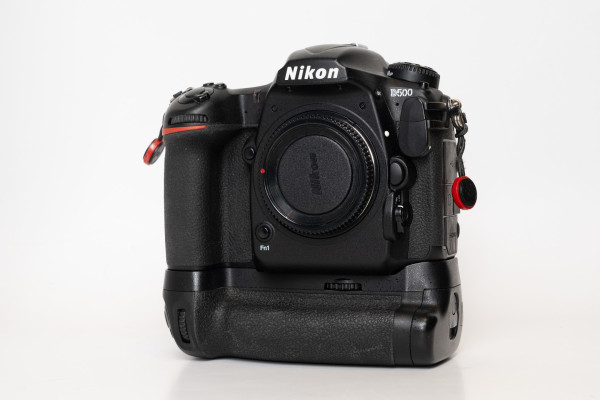 thumbnail-0 for Nikon D500 Body w/MB D-17 Grip