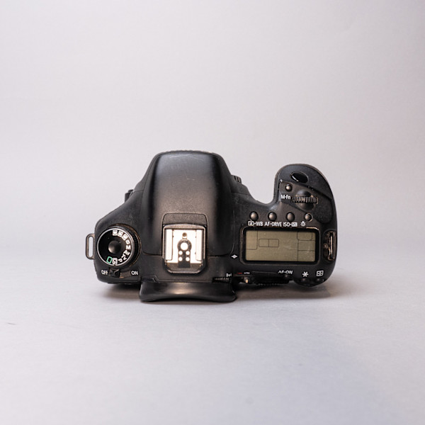 thumbnail-3 for Canon EOS 7D Body Only