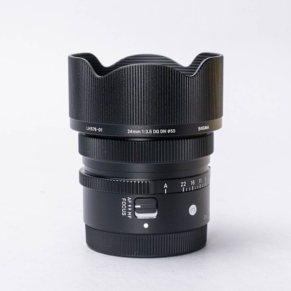 thumbnail-6 for 24mm F3.5 Contemporary DG DN for Sony E mount w/Hood + Original Box