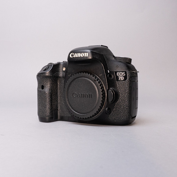 thumbnail-0 for Canon EOS 7D Body Only