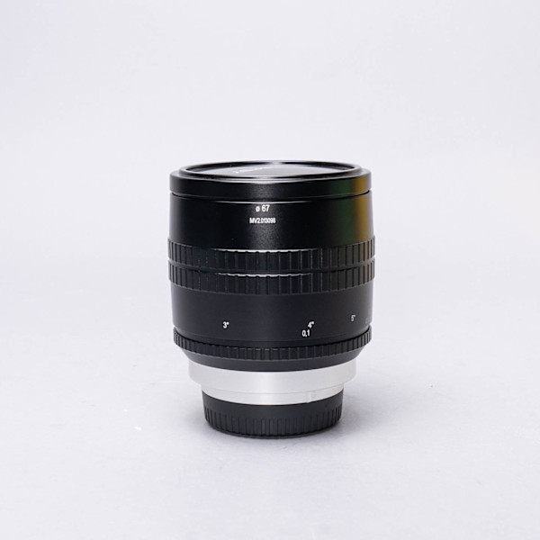 thumbnail-0 for Lensbaby Velvet 28mm f/2.5 Lens for Fuji X w/Original Box