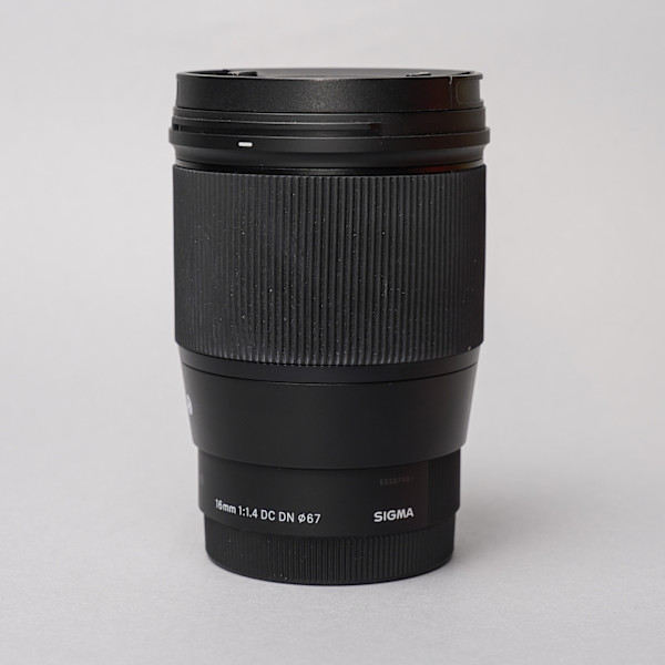 thumbnail-3 for Sigma Contemporary 16mm f/1.4 DC DN w/Hood for Sony E