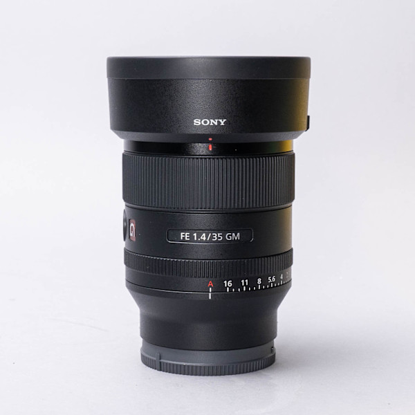 thumbnail-0 for Sony FE 35mm f/1.4 GM Lens w/Hood