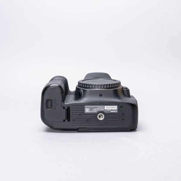 thumbnail-8 for Canon EOS 90D Body Only