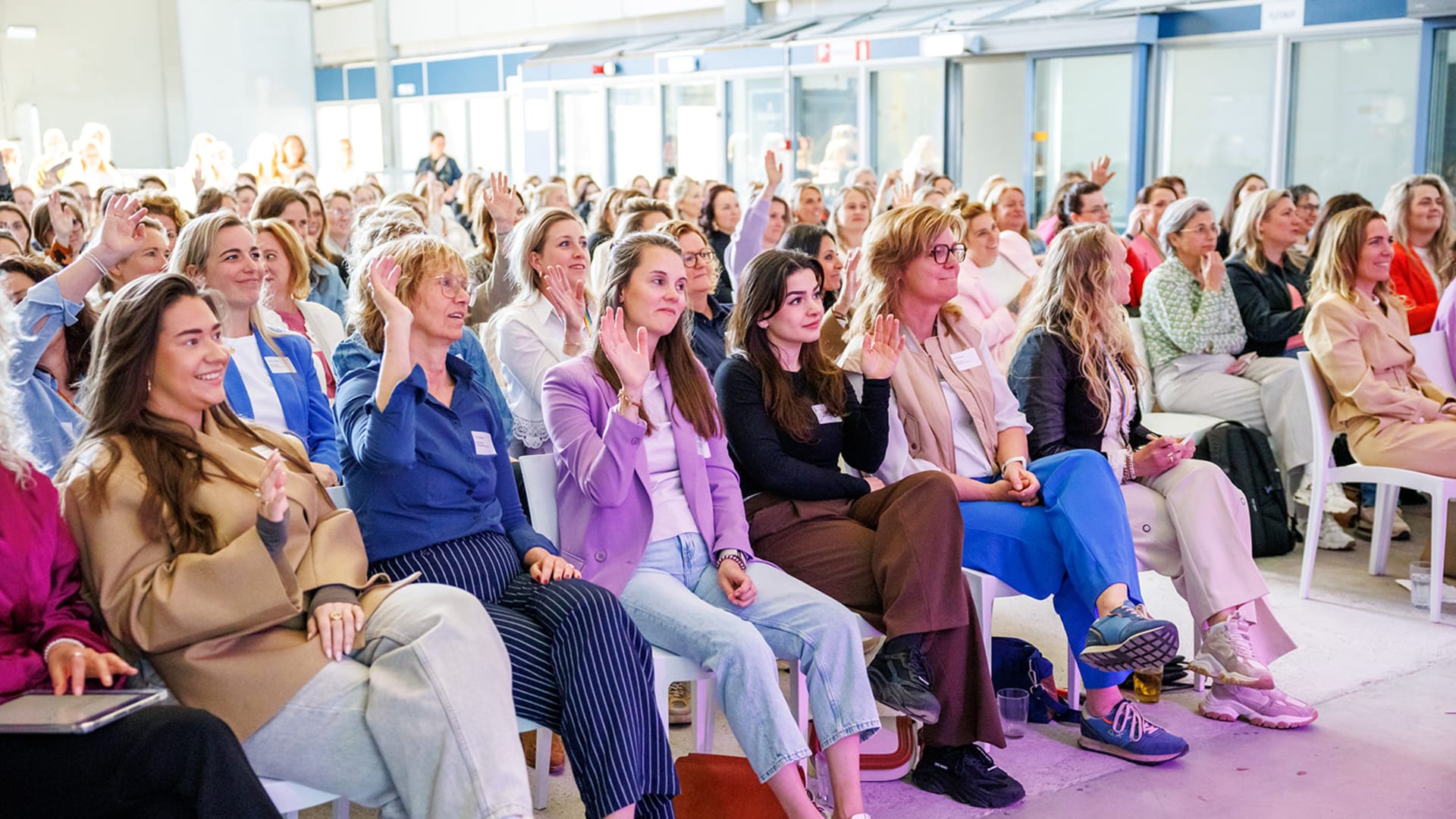 Join community image