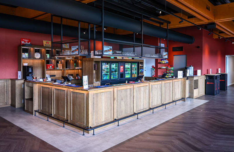 bar