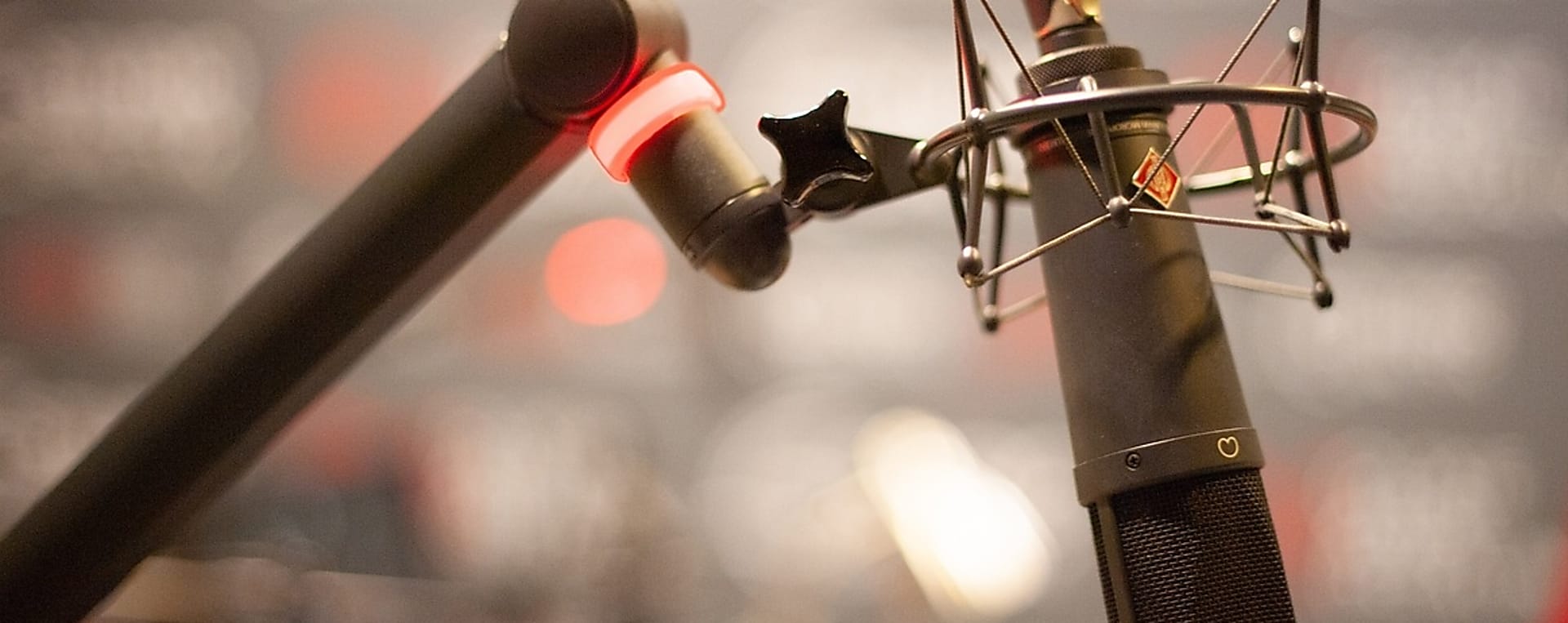 “Earlier it was simply unimaginable that physiotherapy can be started with so much prospect.” - interview with Luca Rostás