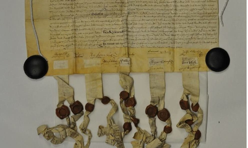 Transfer deed for the King’s Grocer’s House at 24 Newgate Stree, to Lincoln's Inn