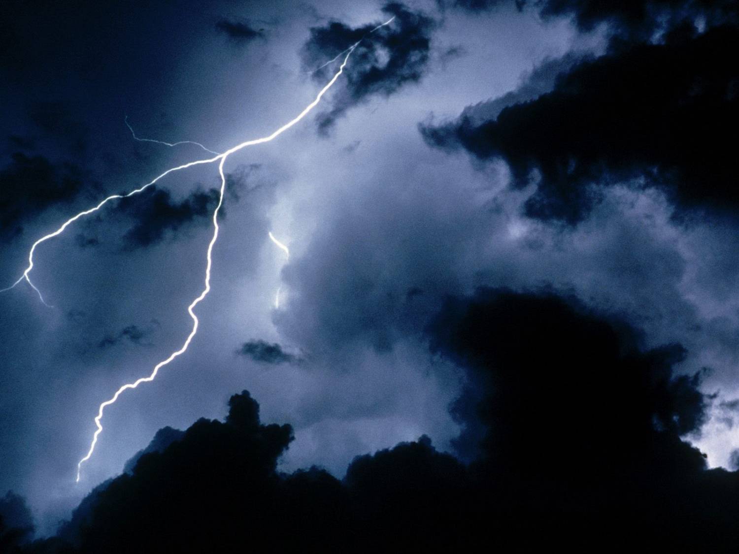 Storm in Africa - Sadiechild - Line of Poetry