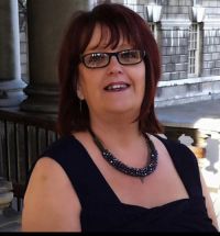 Deborah Estcourt