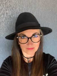 Gillian Scarlet