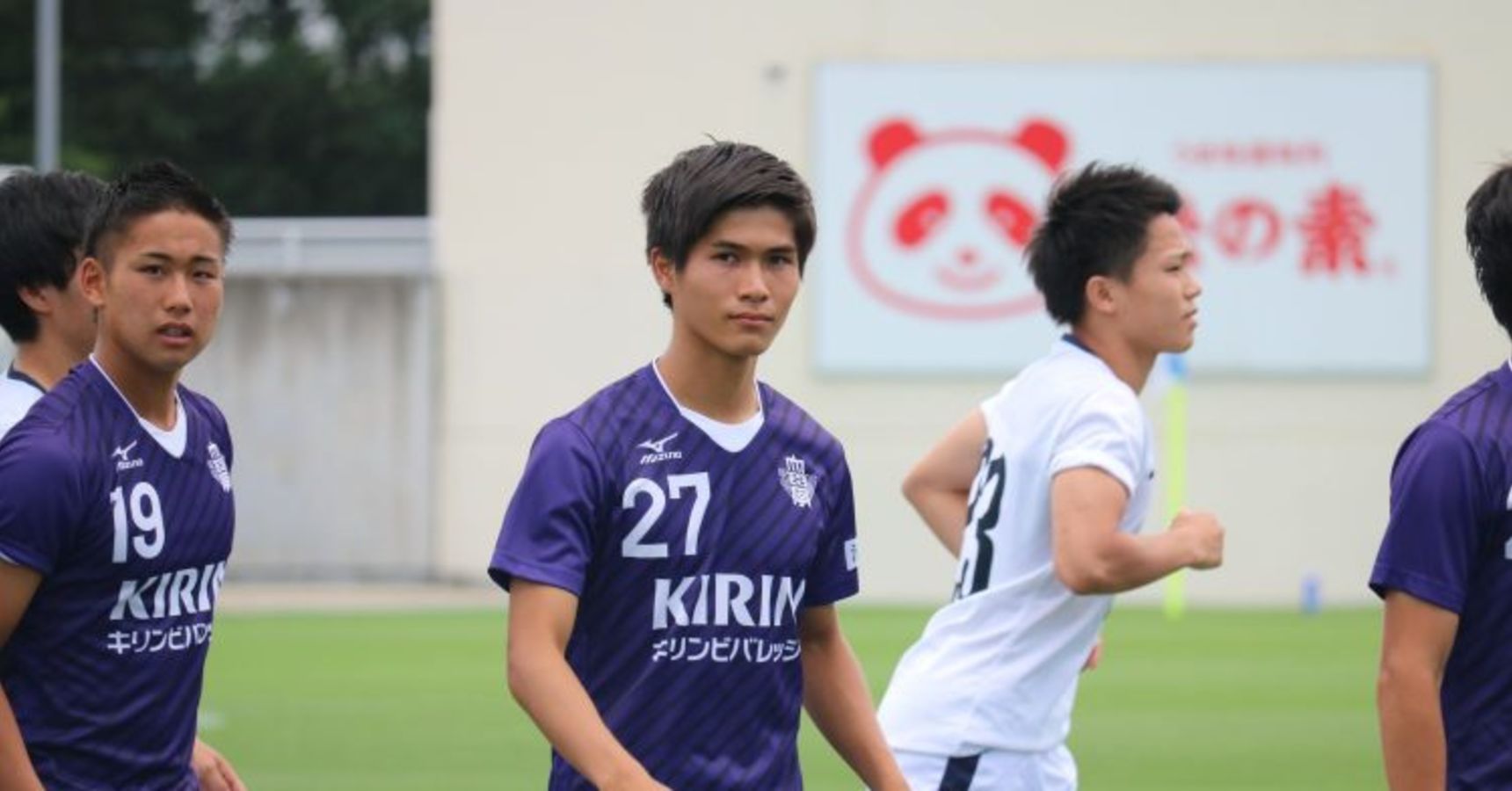 明治 大学 サッカー 部 メンバー