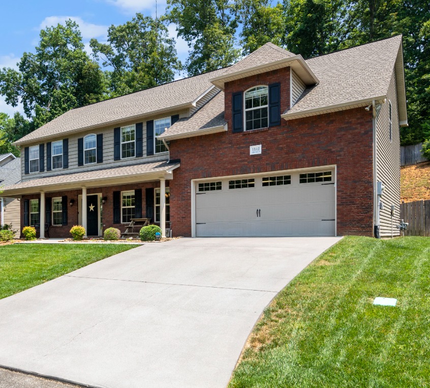 Linq Chris Deatherage