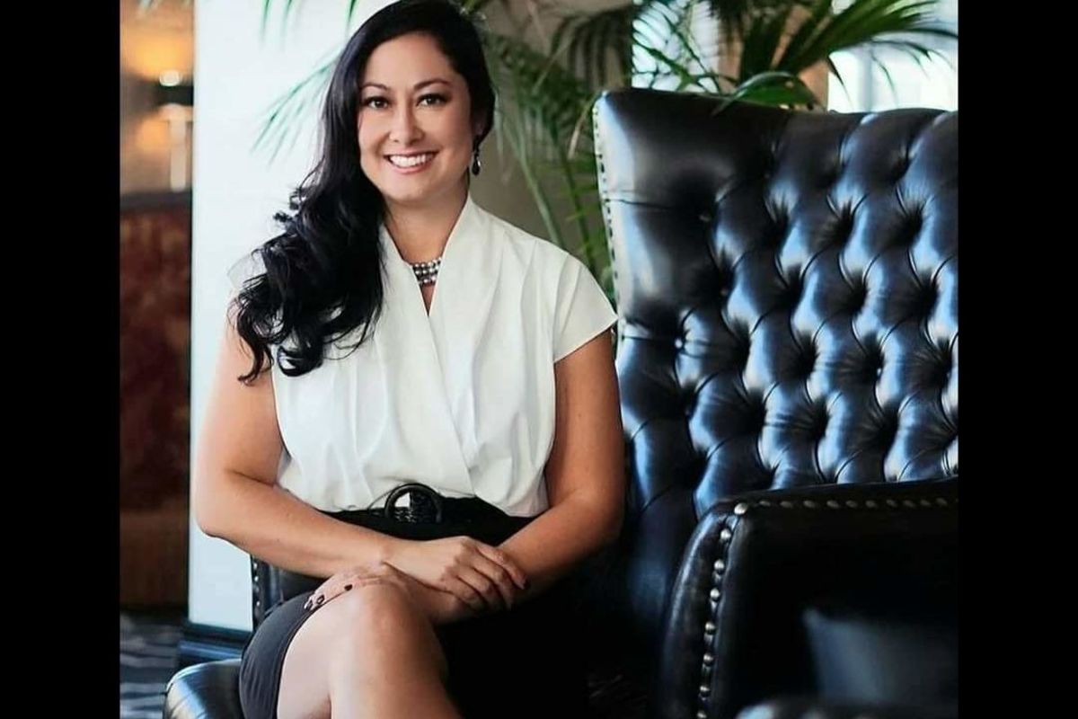 Linq - Krystal Hinson