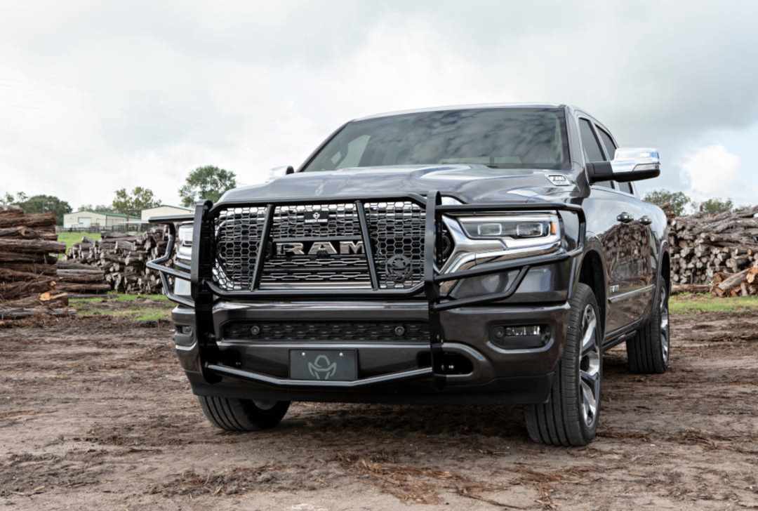 Ram-Ranch-Hand-Truck-Accessories-Mobile