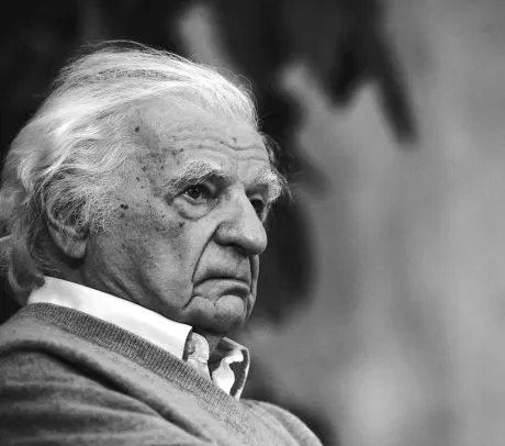 personImageYves Bonnefoy