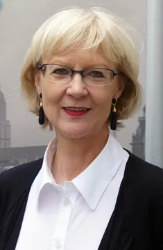 personImageRegina Dieterle