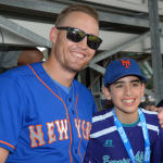 new york player getting pic with ll player