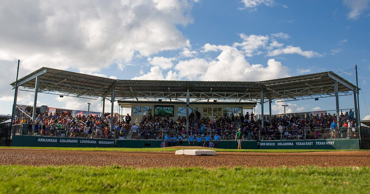 Texas West vs Louisiana  LLWS Southwest Region Opening Round