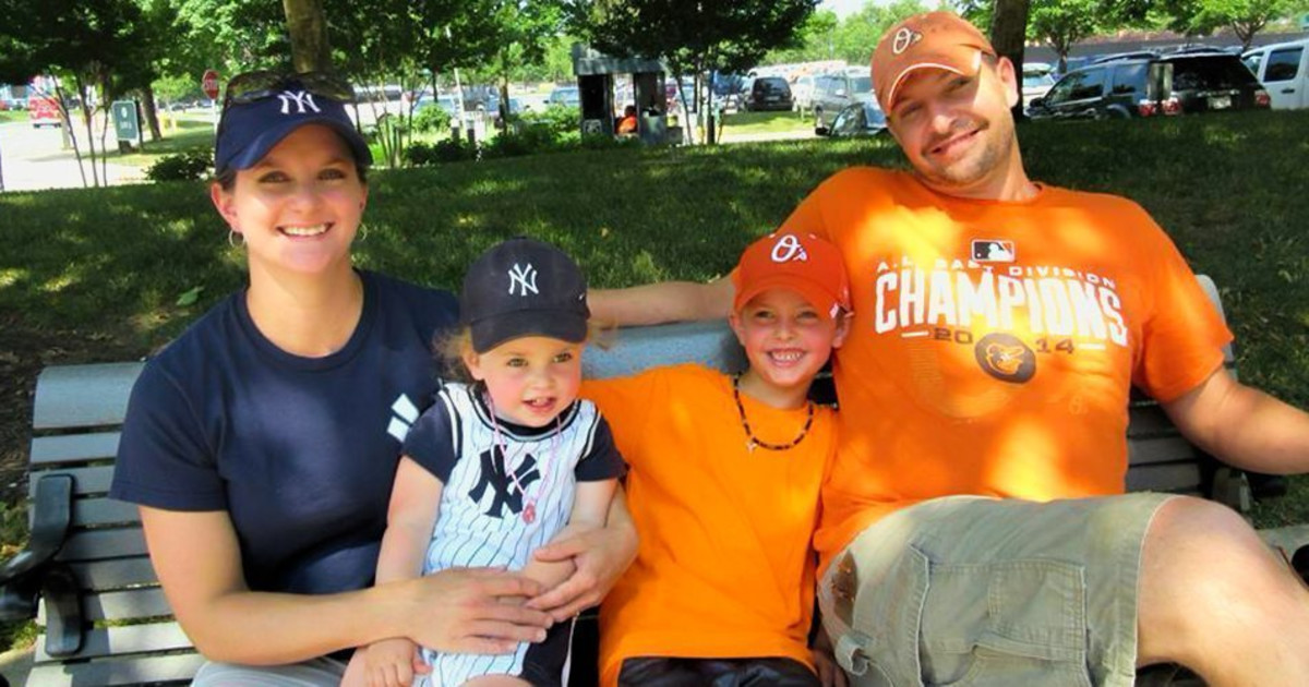 Mom Blog: Little League coach inspires his team and the whole