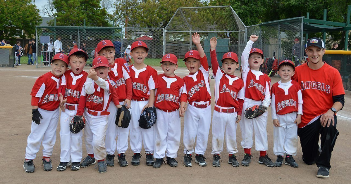 8 Helpful Tips for New Little League® Coaches - Little League