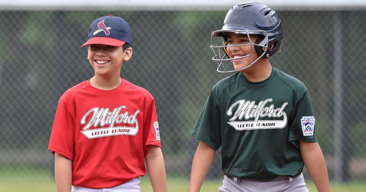 How to choose the best youth baseball league for YOUR kid