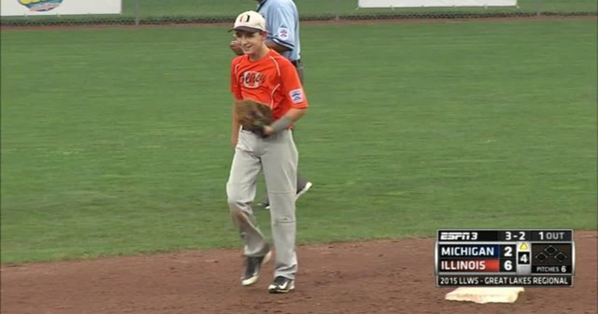 Braden Flanagan spectacular play LLB Great Lakes Regional Little League