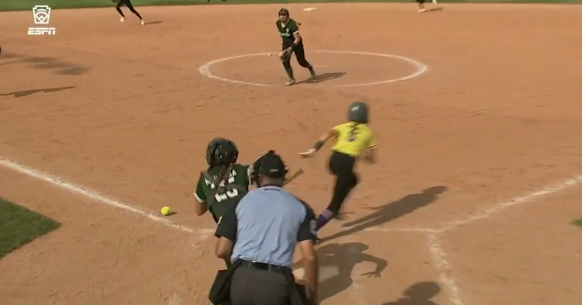 Addison Hattel's perfect bunt Little League
