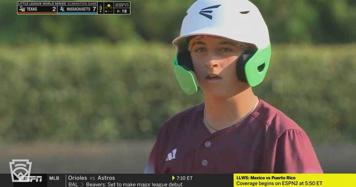 Sam Trotta's 2 RBI double - Little League