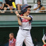 challenger game - player holding bat