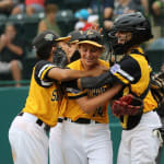 se team celebrating play