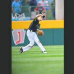 AUS outfielder throwing