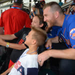 mets player and fans getting selfie