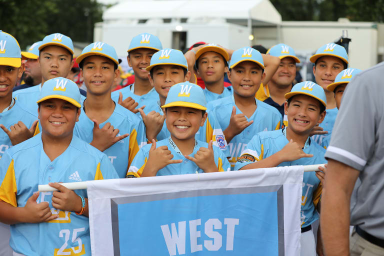 MLB Little League Classic pregame 