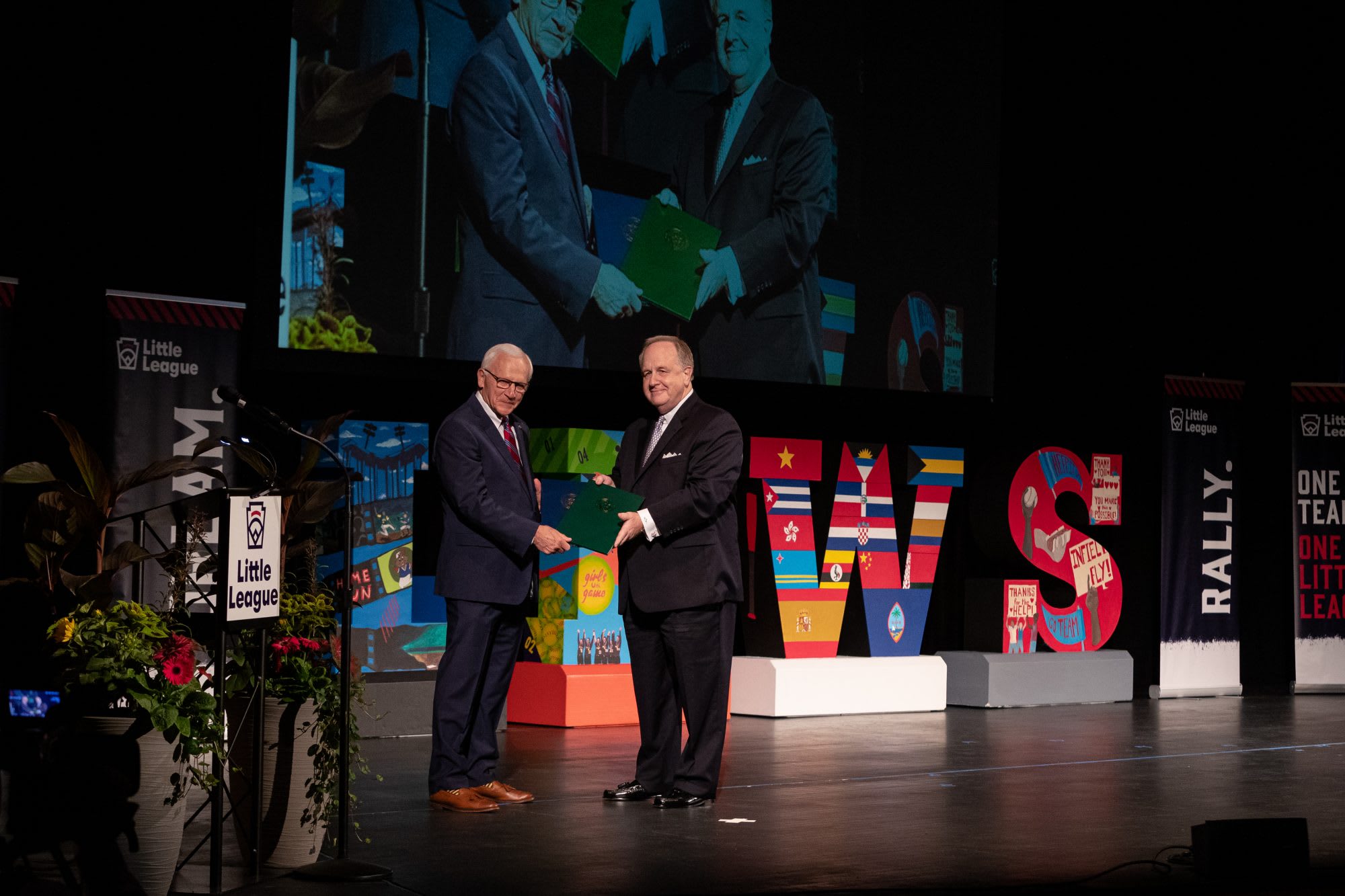 Congress Opening Convocation Senator Gene Yaw and Hugh E. Tanner