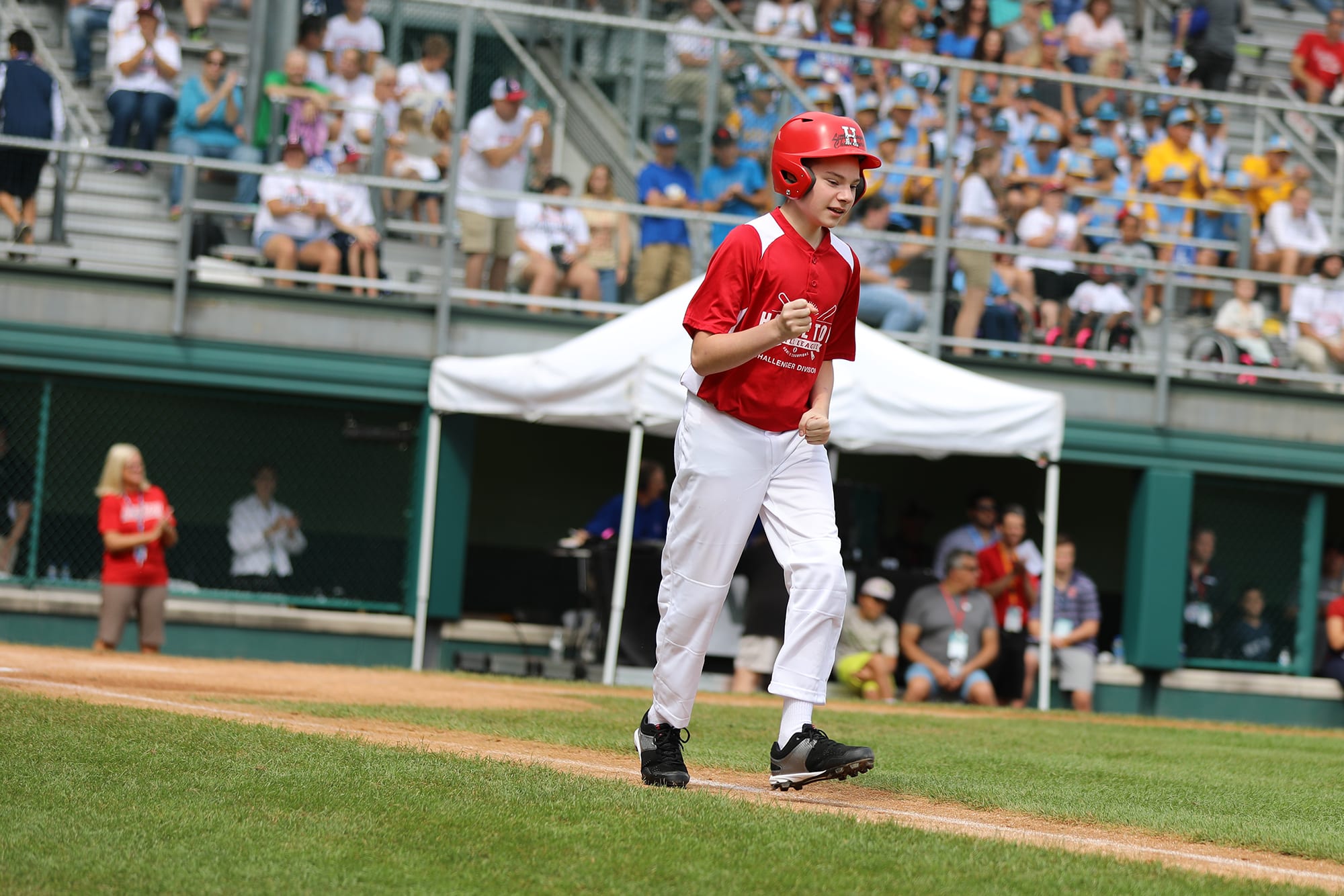 challenger game - player running to first