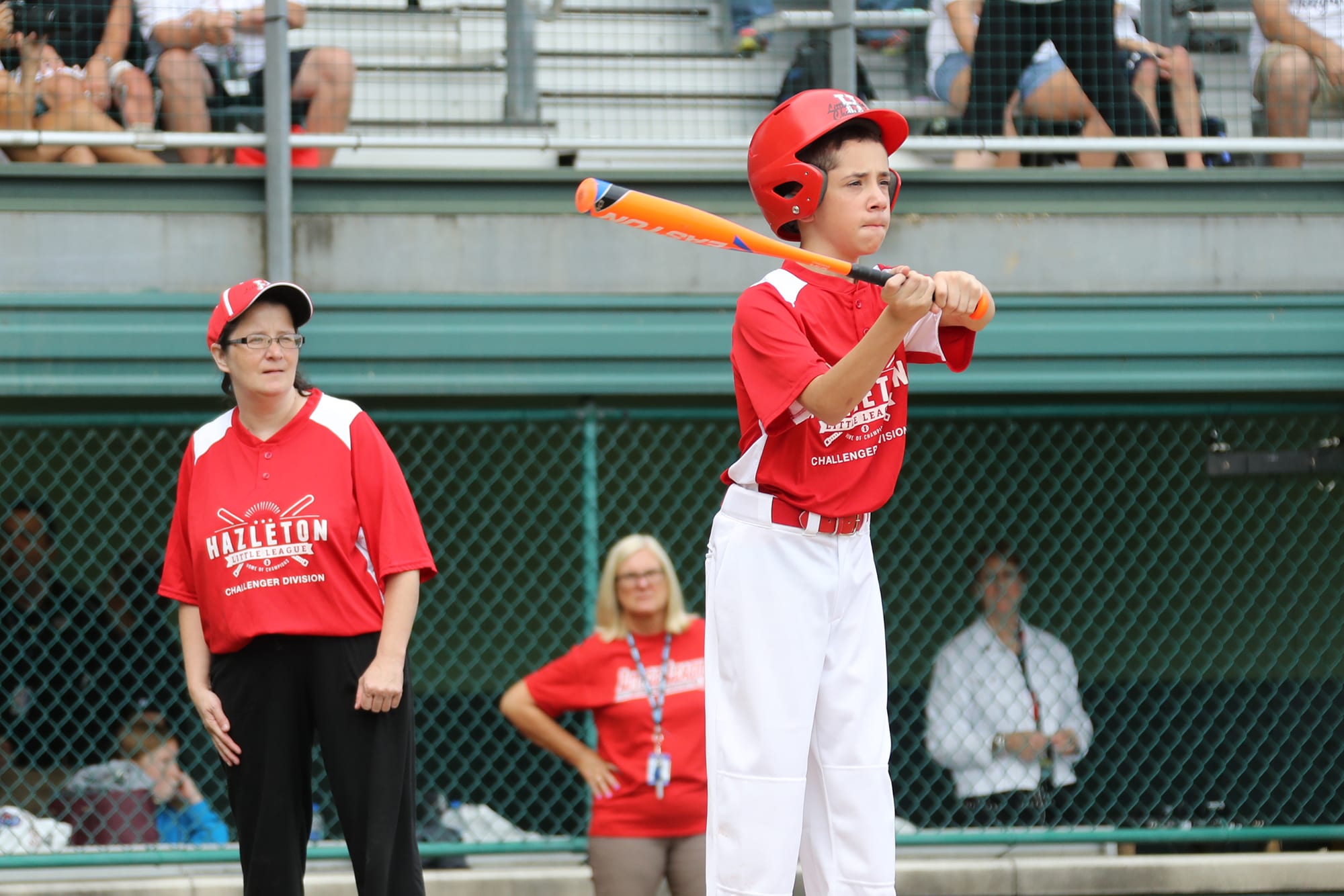 challenger game - batter waiting for ball