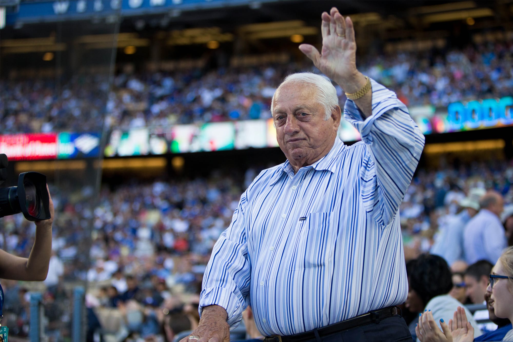 Little League® International Pays Its Respects to Major League Baseball  Icon Tommy Lasorda - Little League