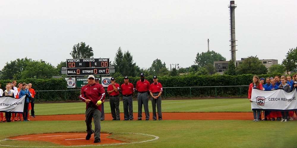 softball