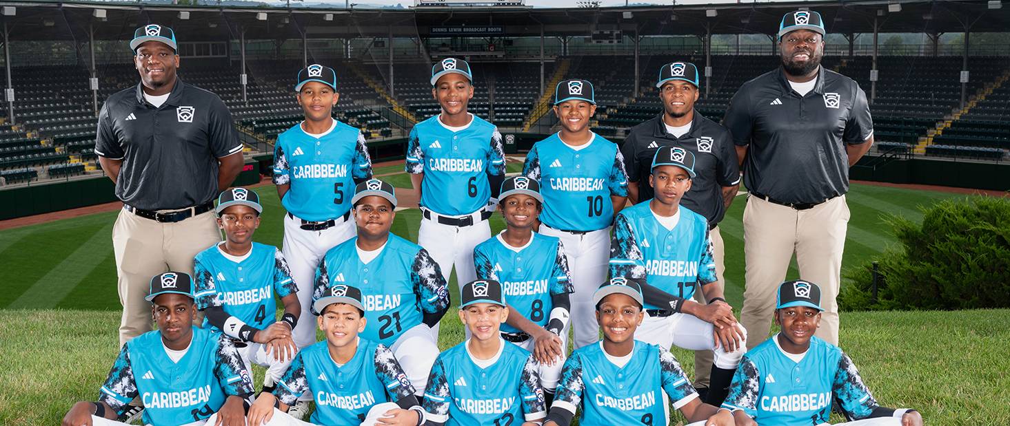 LOS BRAVOS DE PONTEZUELA LITTLE LEAGUE FROM SANTIAGO DE LOS