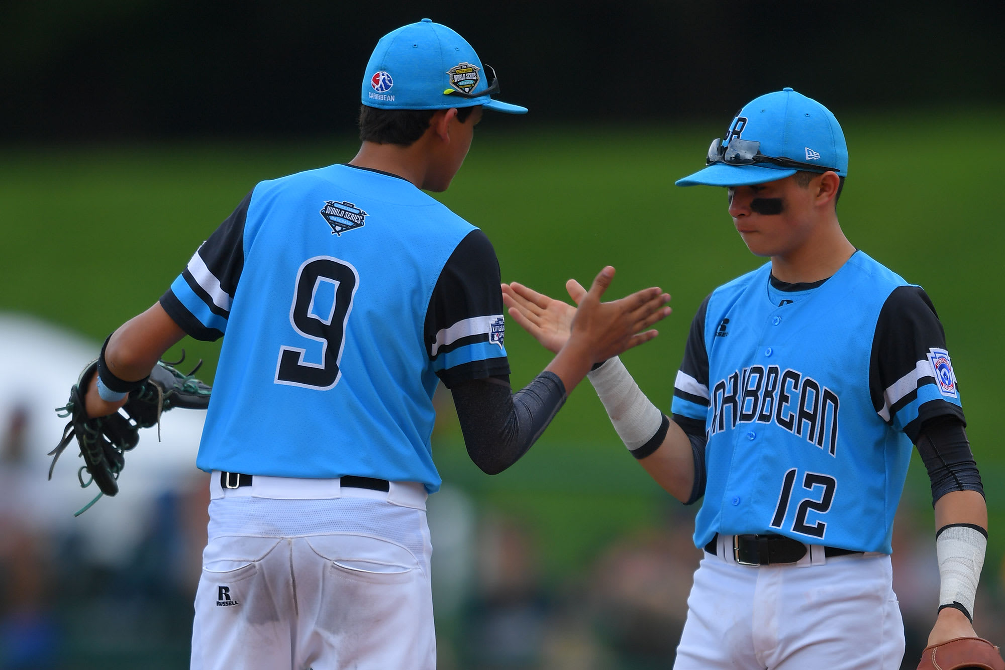 MLB Players and Kids Come Together at the LLWS - SI Kids: Sports