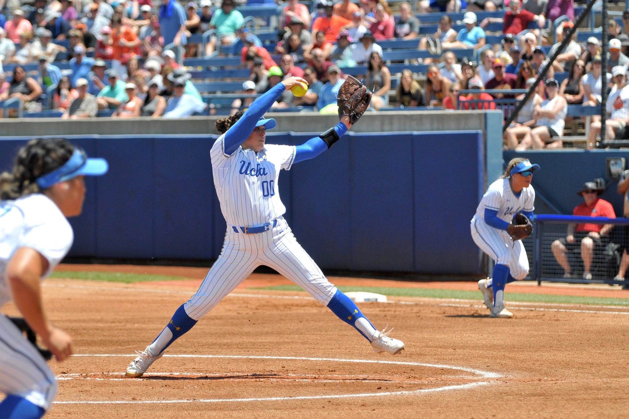 Rachel Garcia pitching UCLA