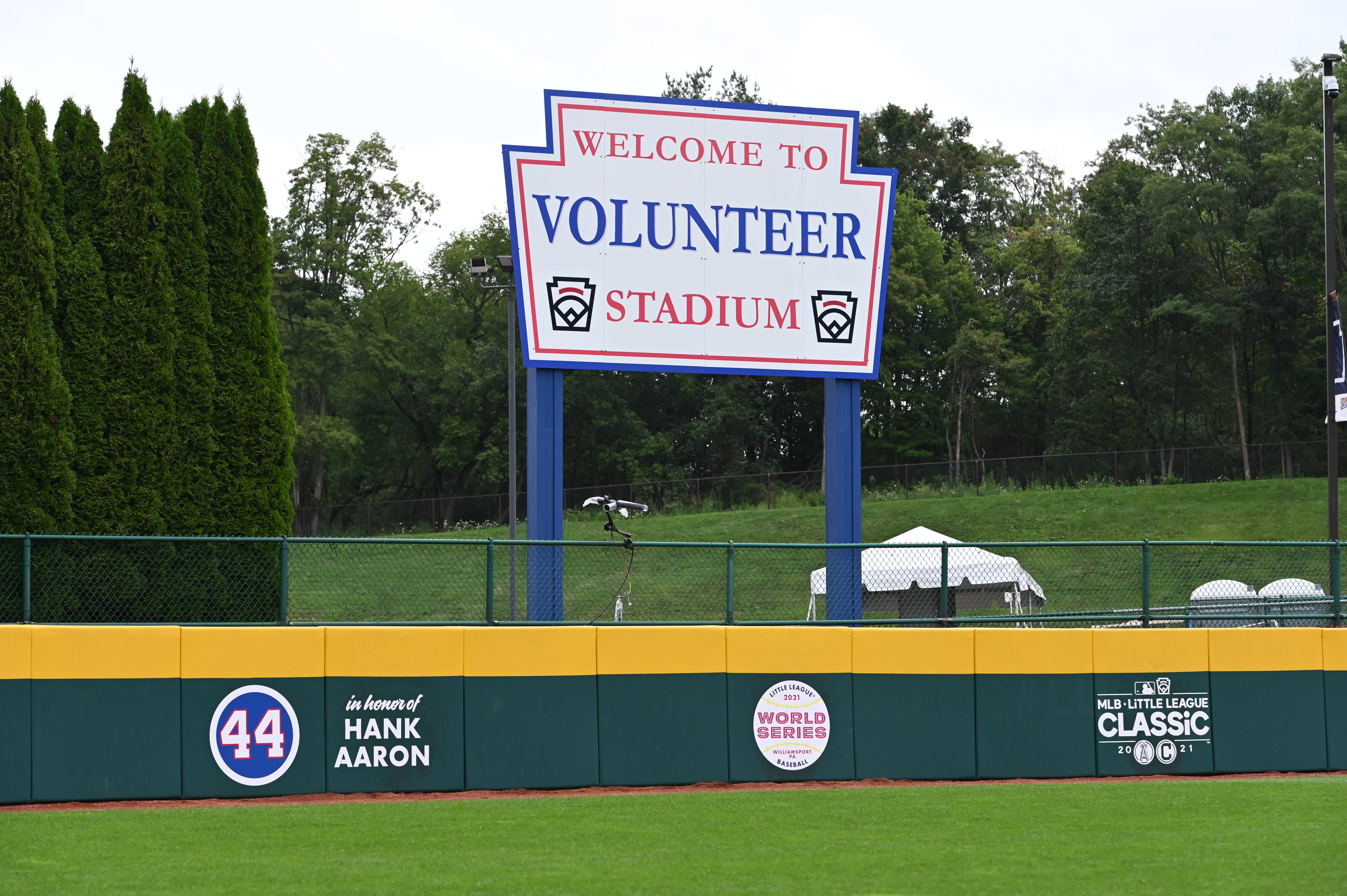 Volunteer Stadium Sign