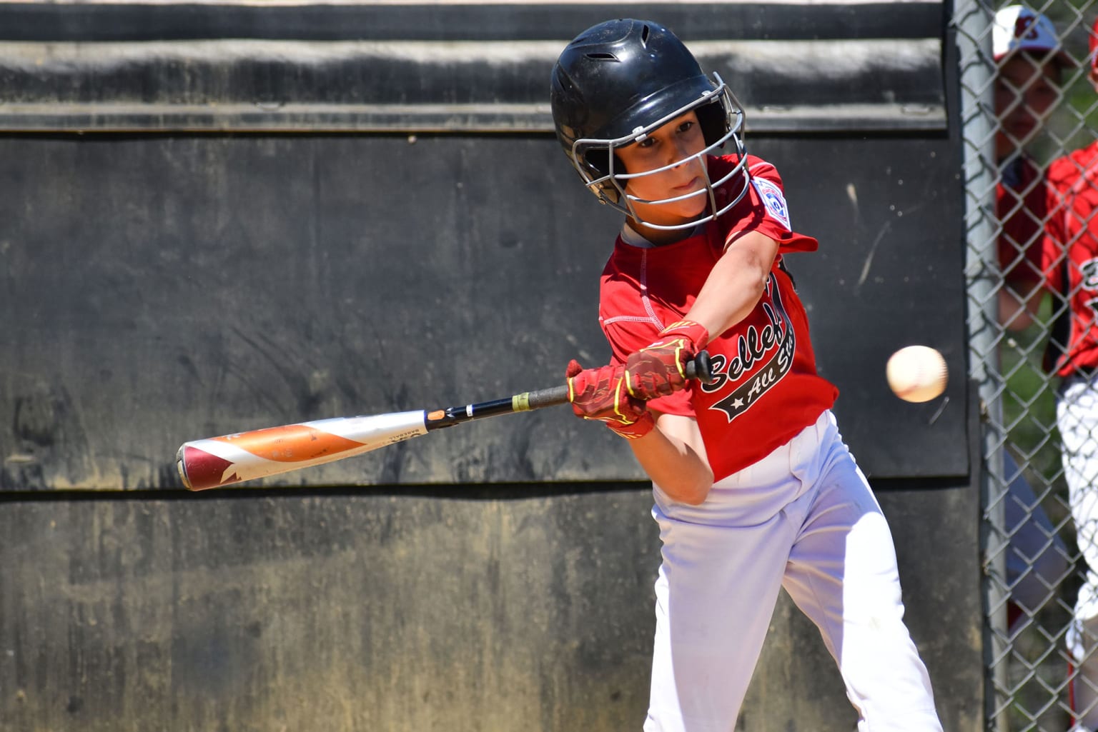 bb player hitting ball