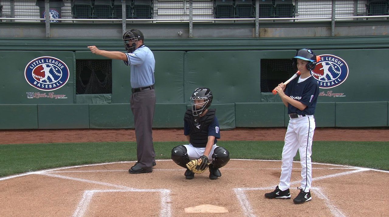 umpire check swing