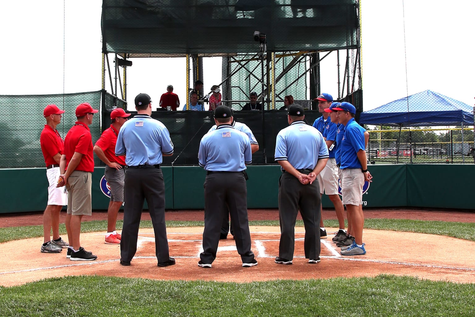 Little League Umpiring 101.com - visual training for beginning umpires -  Starting Positioning