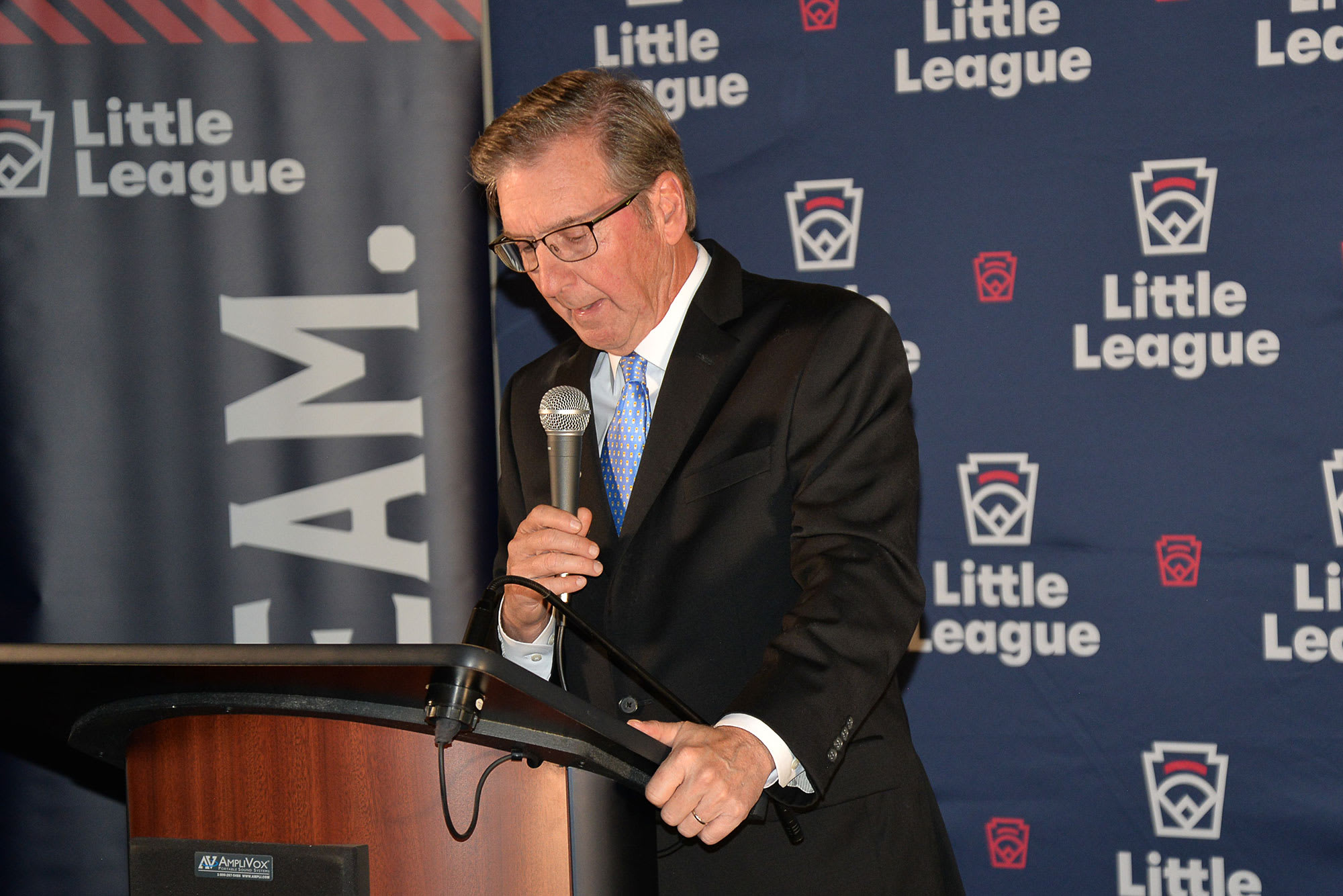 steve-talking-podium1-web