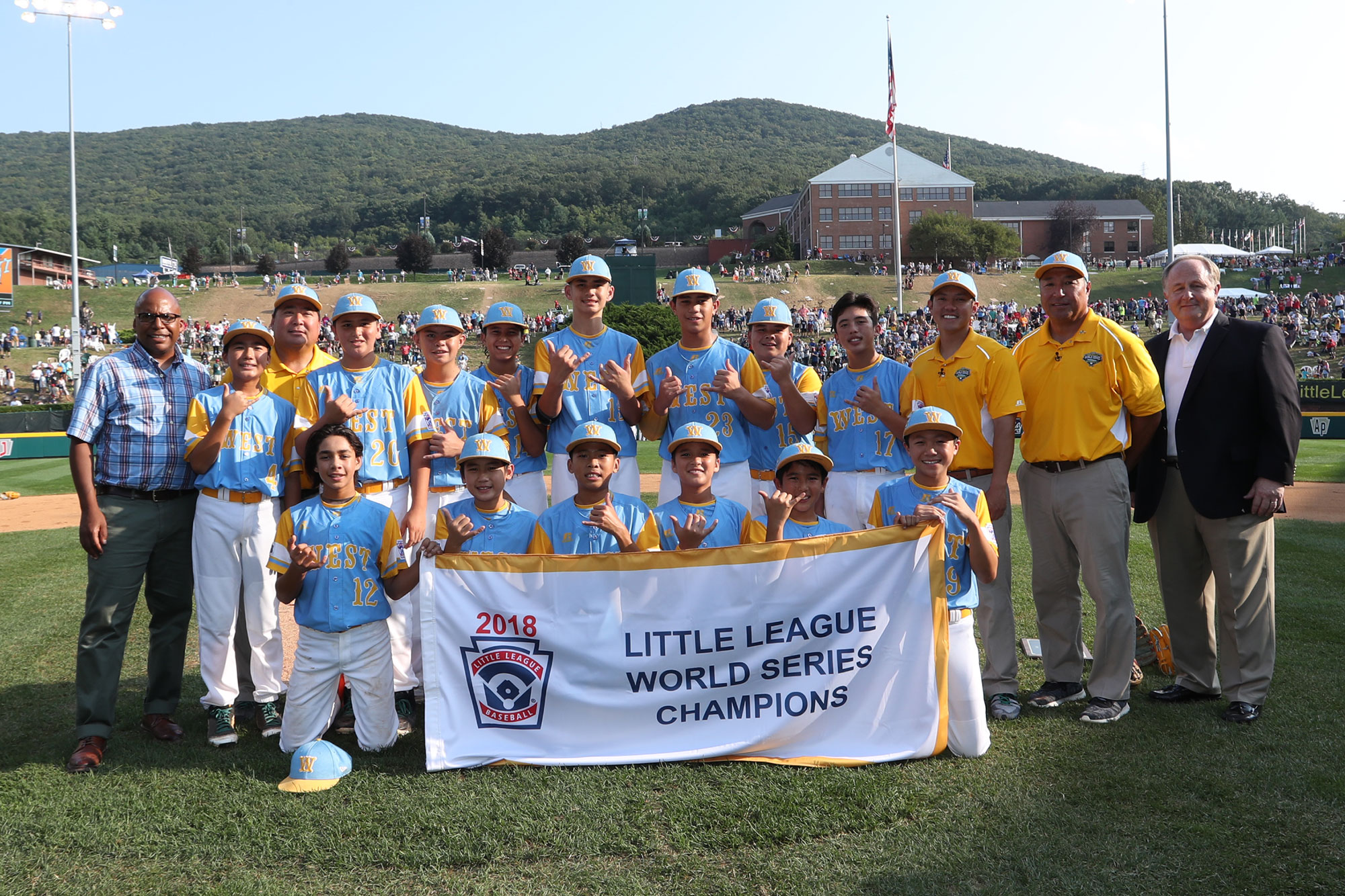 Little League baseball draws the community together – The Mercury News