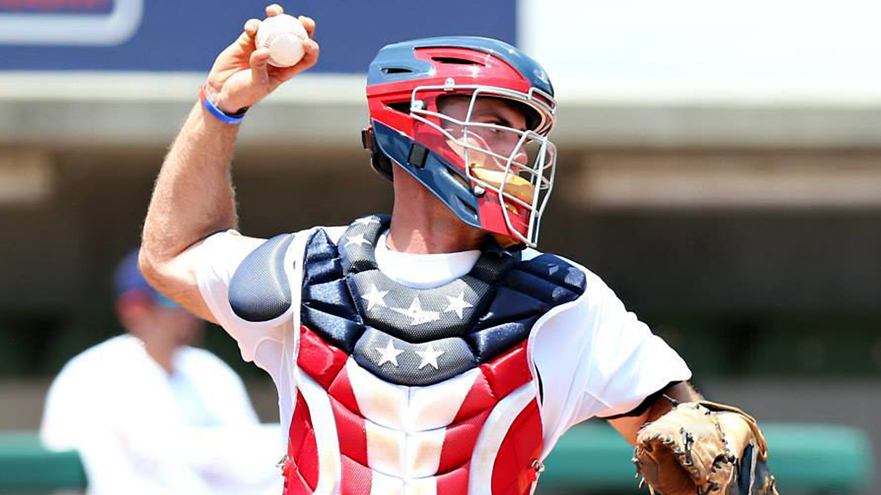 Baseball Catching Drills and techniques using the One knee stance 